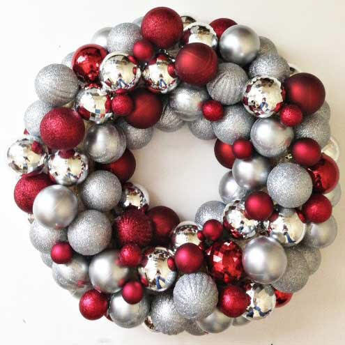 Make This Beautiful Wreath Today!