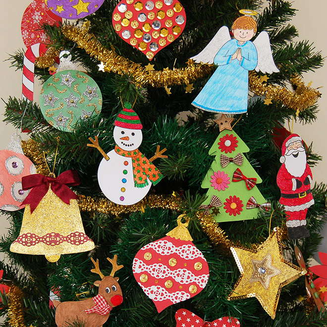 Deck the Halls with Heart: Sentimental & Handmade Christmas Decor