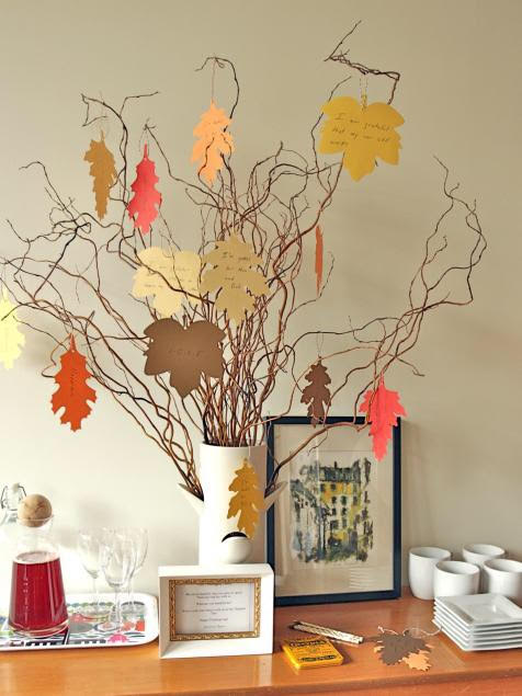 Create A ‘Thankful Tree’ This Thanksgiving!