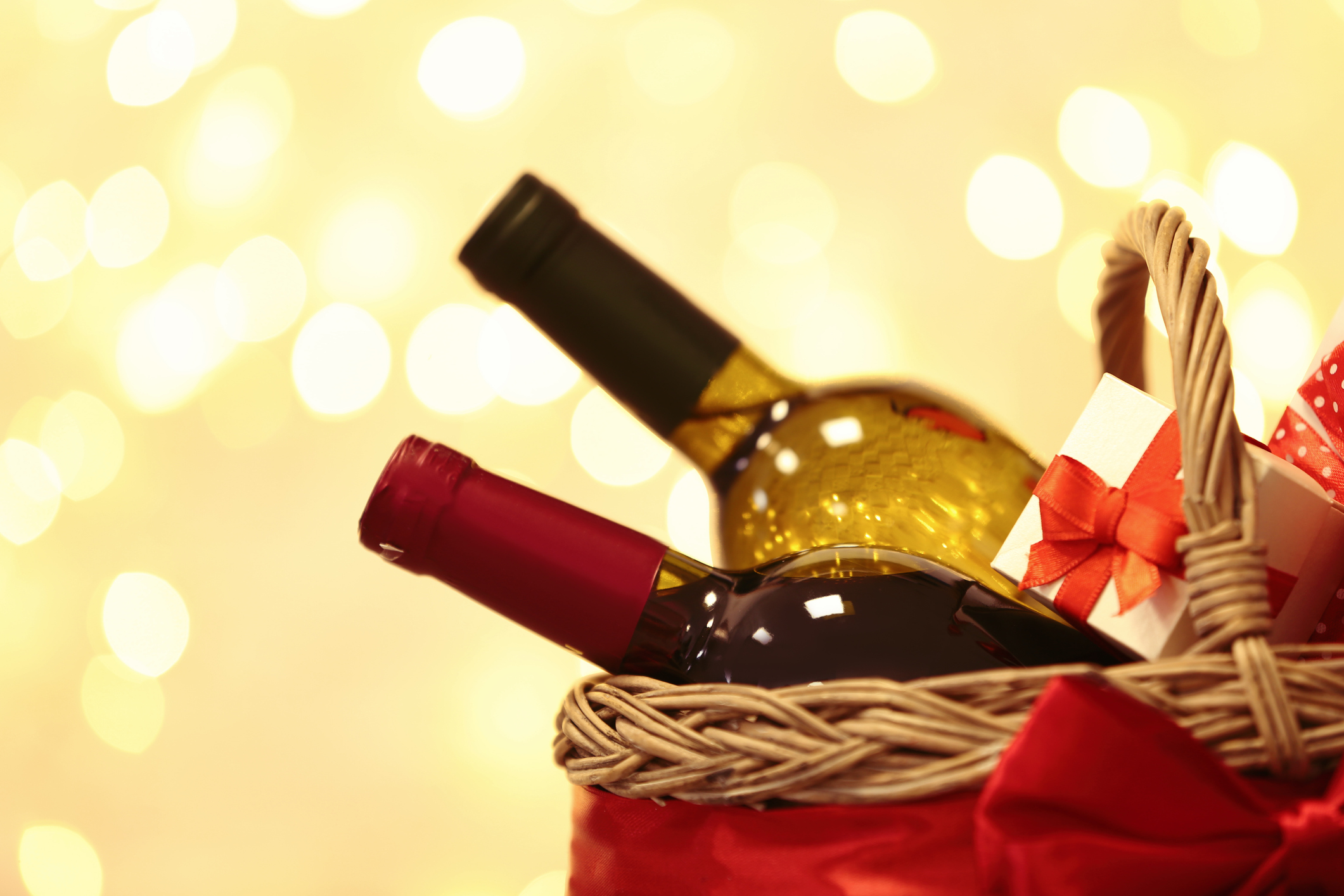 Toast to the Perfect Gift: Unique Presents for Wine Lovers