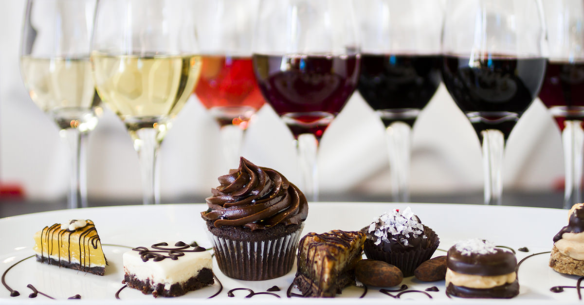 A List Of Some Of The Sweetest Wines and What Foods They Pair Best With