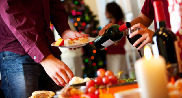 Keep These Easy Wine & Snack Ideas On Hand For Those Unexpected Guests This Season!